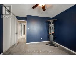 118 CANROBERT STREET - 33