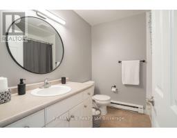 4 - 10 DUFFERIN STREET - 11