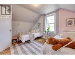 206 SYDENHAM STREET - 26