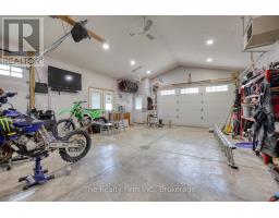 206 SYDENHAM STREET - 33