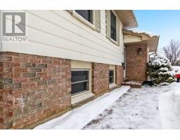 1543 ALDERSBROOK ROAD - 4
