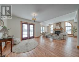 616070 13TH LINE - 18