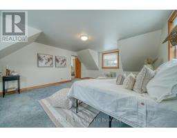 616070 13TH LINE - 33