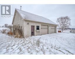 616070 13TH LINE - 42