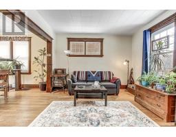 509 HATCH STREET - 4