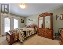 24 LORRAINE AVENUE - 20