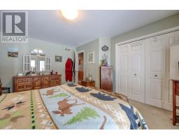 24 LORRAINE AVENUE - 21