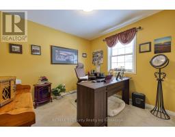 24 LORRAINE AVENUE - 23