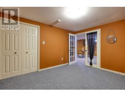 24 LORRAINE AVENUE - 30