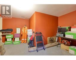 24 LORRAINE AVENUE - 32