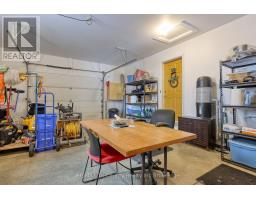 24 LORRAINE AVENUE - 34