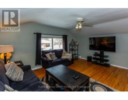 45 NORTHLAND CRESCENT - 21