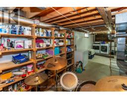 45 NORTHLAND CRESCENT - 33