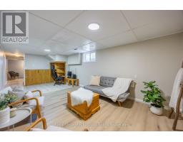 146 LISGAR AVENUE - 18