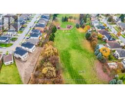 1242 CAEN AVENUE - 12