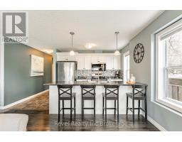 24 KENDELL LANE - 13