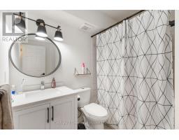 217 - 737 DEVERON CRESCENT - 28