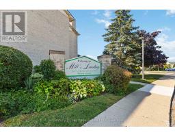 217 - 737 DEVERON CRESCENT - 3