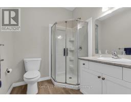 19 LIVINGSTON DRIVE - 15