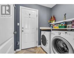 41 HERFORD STREET - 16