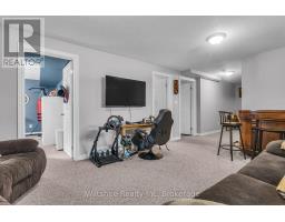 41 HERFORD STREET - 26