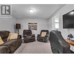 41 HERFORD STREET - 27