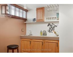 1047 ELORA ROAD - 32