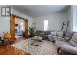 509 CANTERBURY STREET - 8