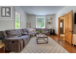 509 CANTERBURY STREET - 9