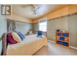 20 WILKINS DRIVE - 27