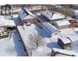 813 WILTON CRESCENT - 41