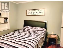 52 NORTH STREET W - 17