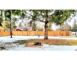 52 NORTH STREET W - 35