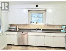 52 NORTH STREET W - 4