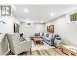 170 LAURENTIAN DRIVE N - 25