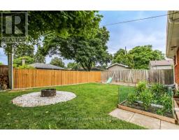 170 LAURENTIAN DRIVE N - 4
