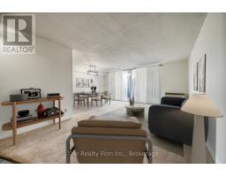 304 - 9 BONHEUR COURT - 2