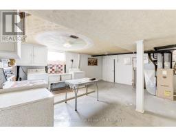 584452 BEACHVILLE ROAD - 43