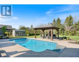 23 AUGUST CRESCENT - 36