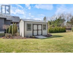 23 AUGUST CRESCENT - 40