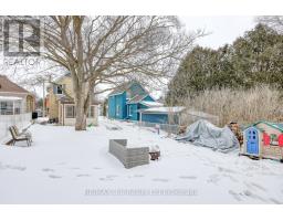 550 MARY STREET - 27