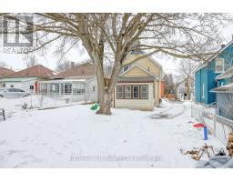 550 MARY STREET - 31