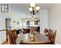 661 SOUTHWOOD WAY - 11