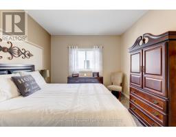 661 SOUTHWOOD WAY - 19