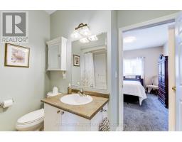 661 SOUTHWOOD WAY - 23