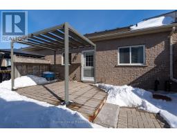 661 SOUTHWOOD WAY - 33