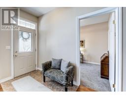 661 SOUTHWOOD WAY - 5