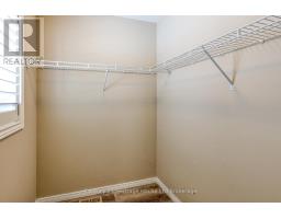 427 CHAMPLAIN AVENUE - 24