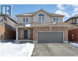 427 CHAMPLAIN AVENUE - 3