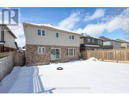 427 CHAMPLAIN AVENUE - 41